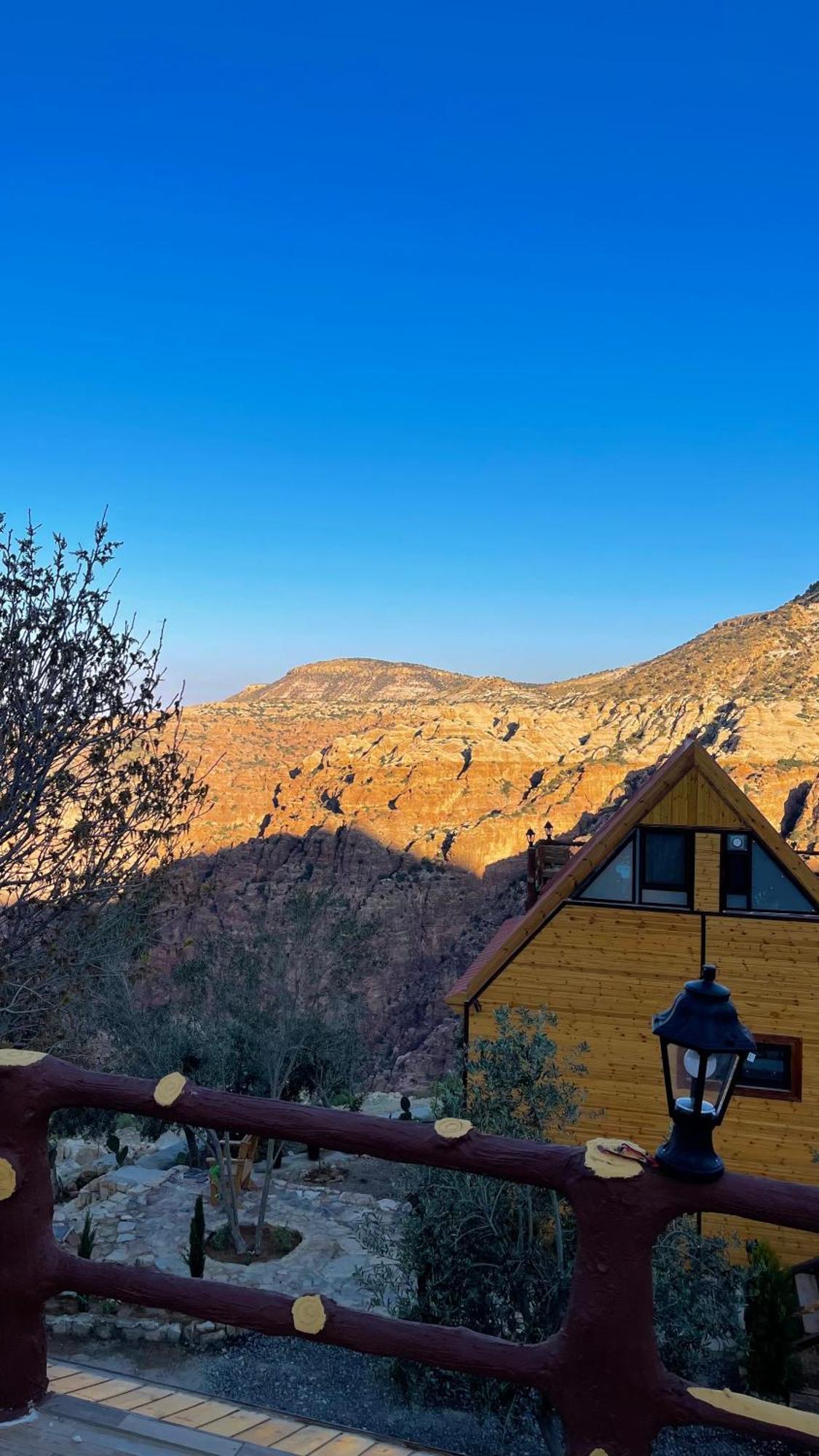 Dana Luxury Huts Hotel Luaran gambar