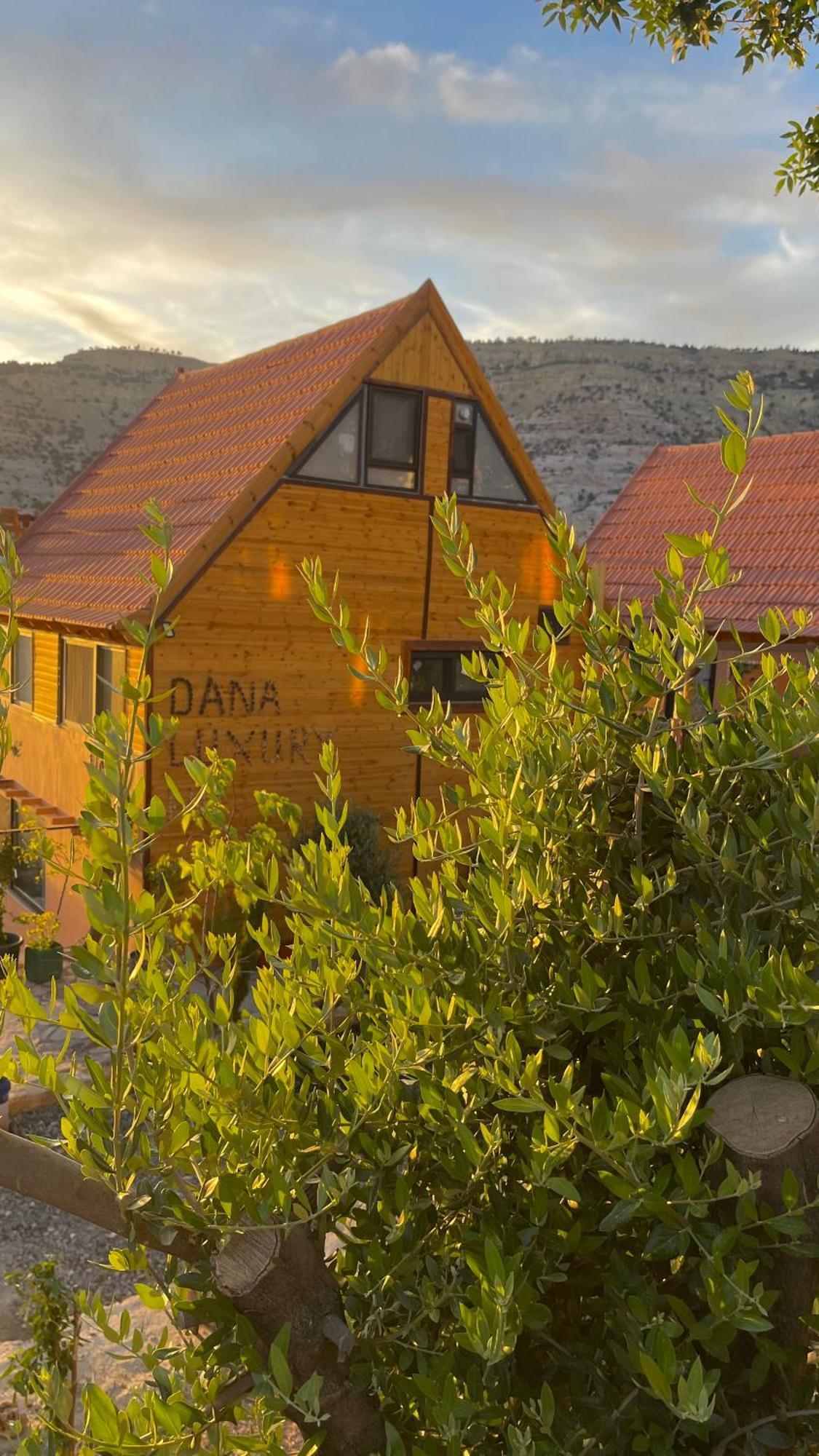 Dana Luxury Huts Hotel Luaran gambar