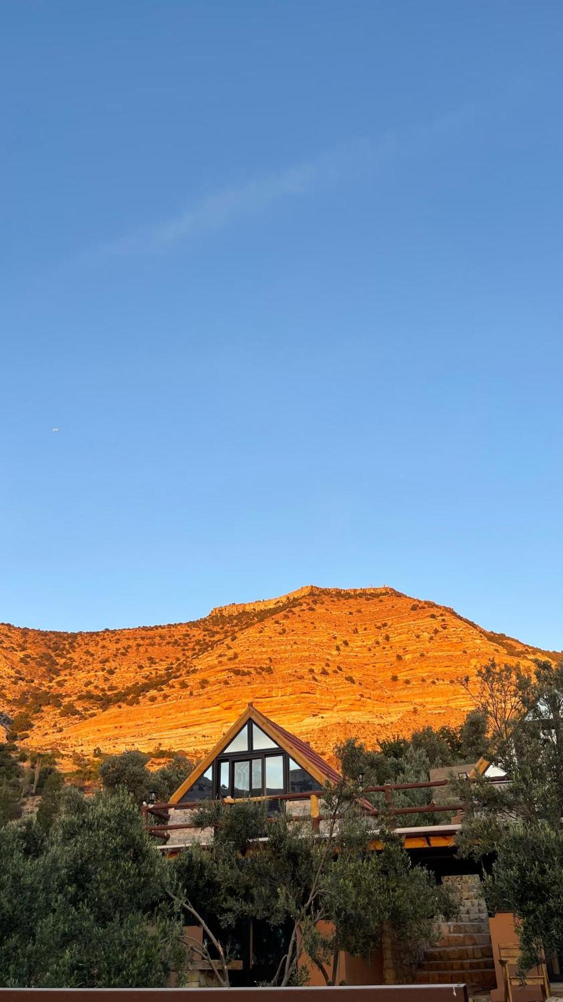 Dana Luxury Huts Hotel Luaran gambar