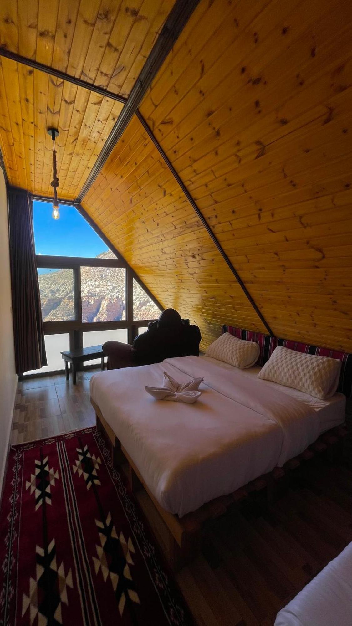 Dana Luxury Huts Hotel Luaran gambar