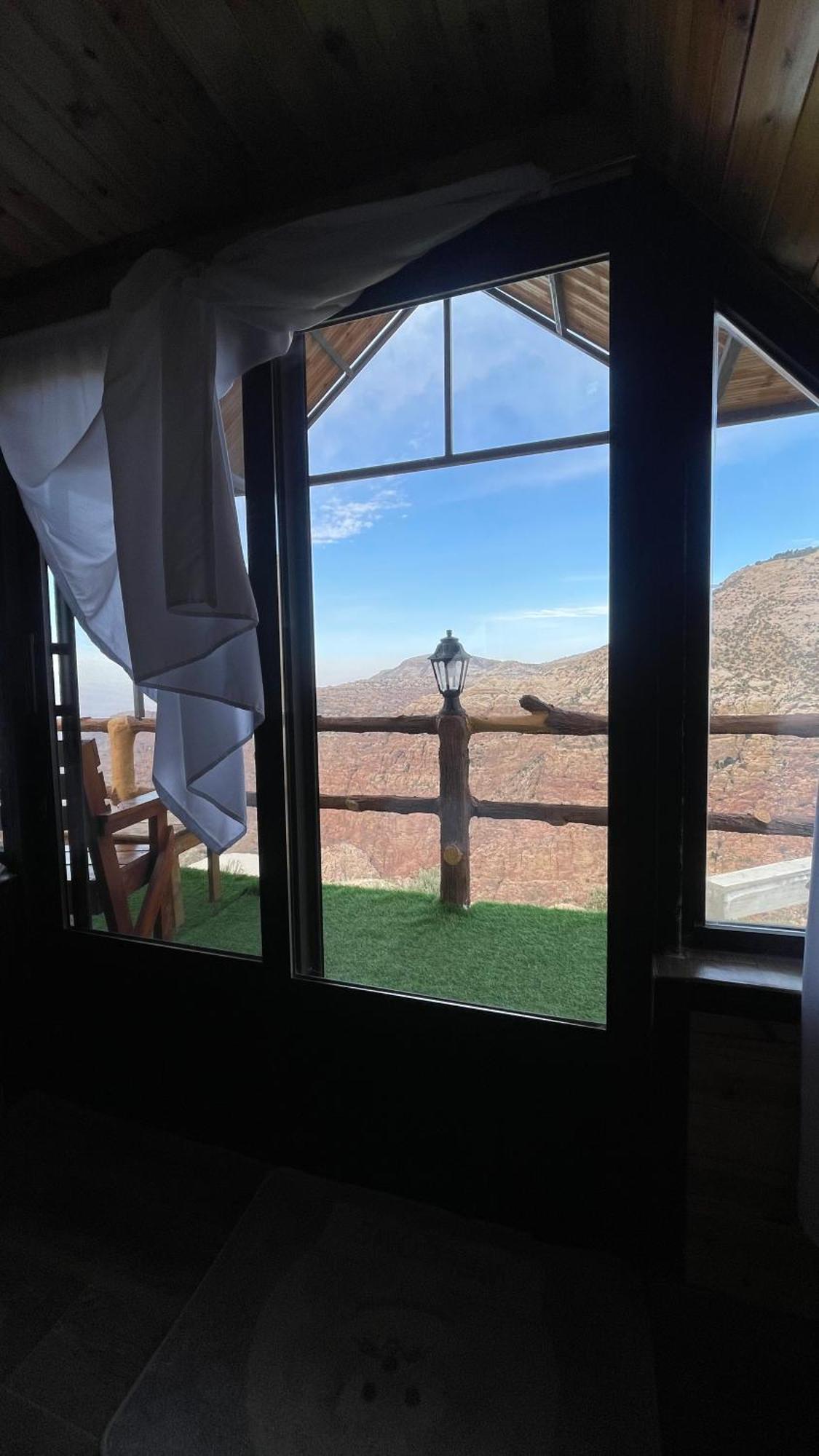 Dana Luxury Huts Hotel Luaran gambar